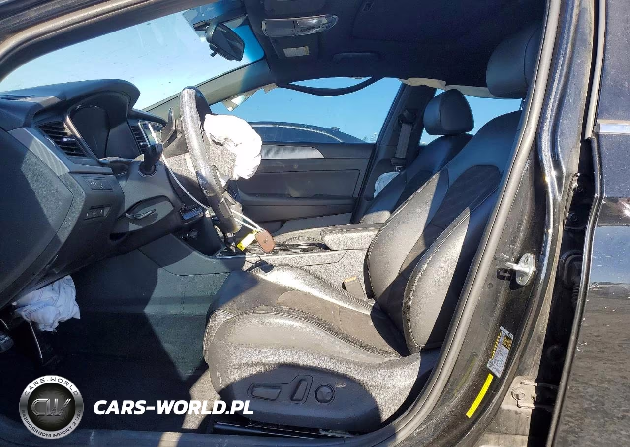 2019 Hyundai Sonata Sport VIN:5NPE34AFXKH796236 - 7