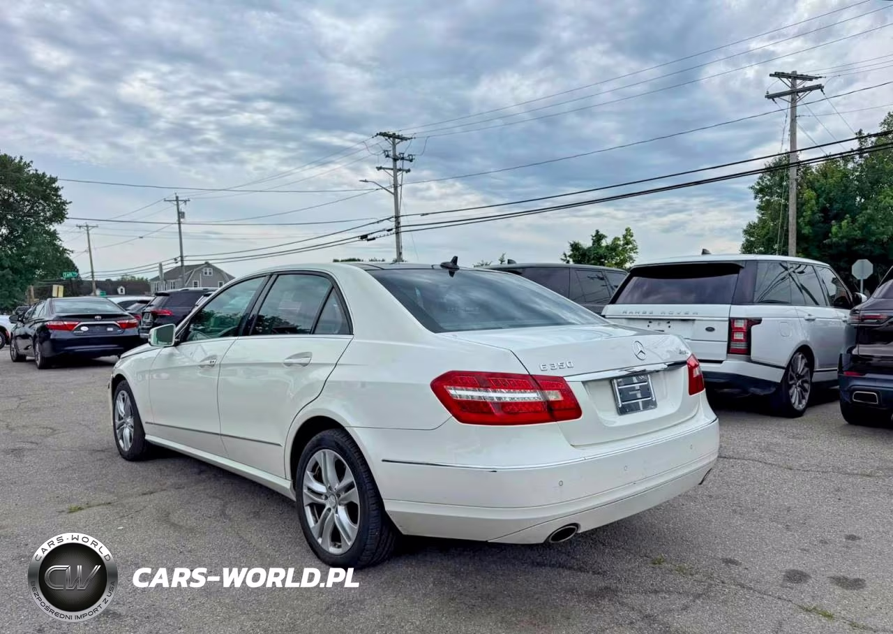 2011 Mercedes-Benz E 350 4Matic VIN:WDDHF8HB7BA349889 - 3
