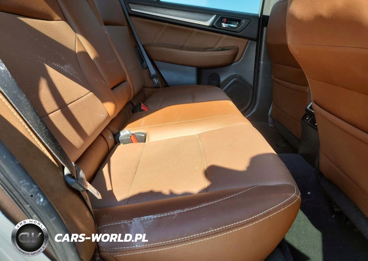 2017 Subaru Outback Touring VIN:4S4BSATCXH3329647 - 11