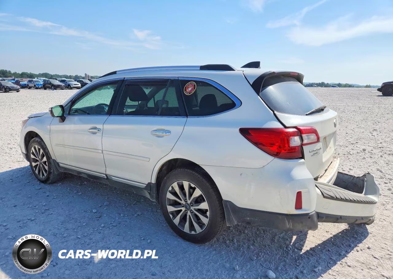 2017 Subaru Outback Touring VIN:4S4BSATCXH3329647 - 2