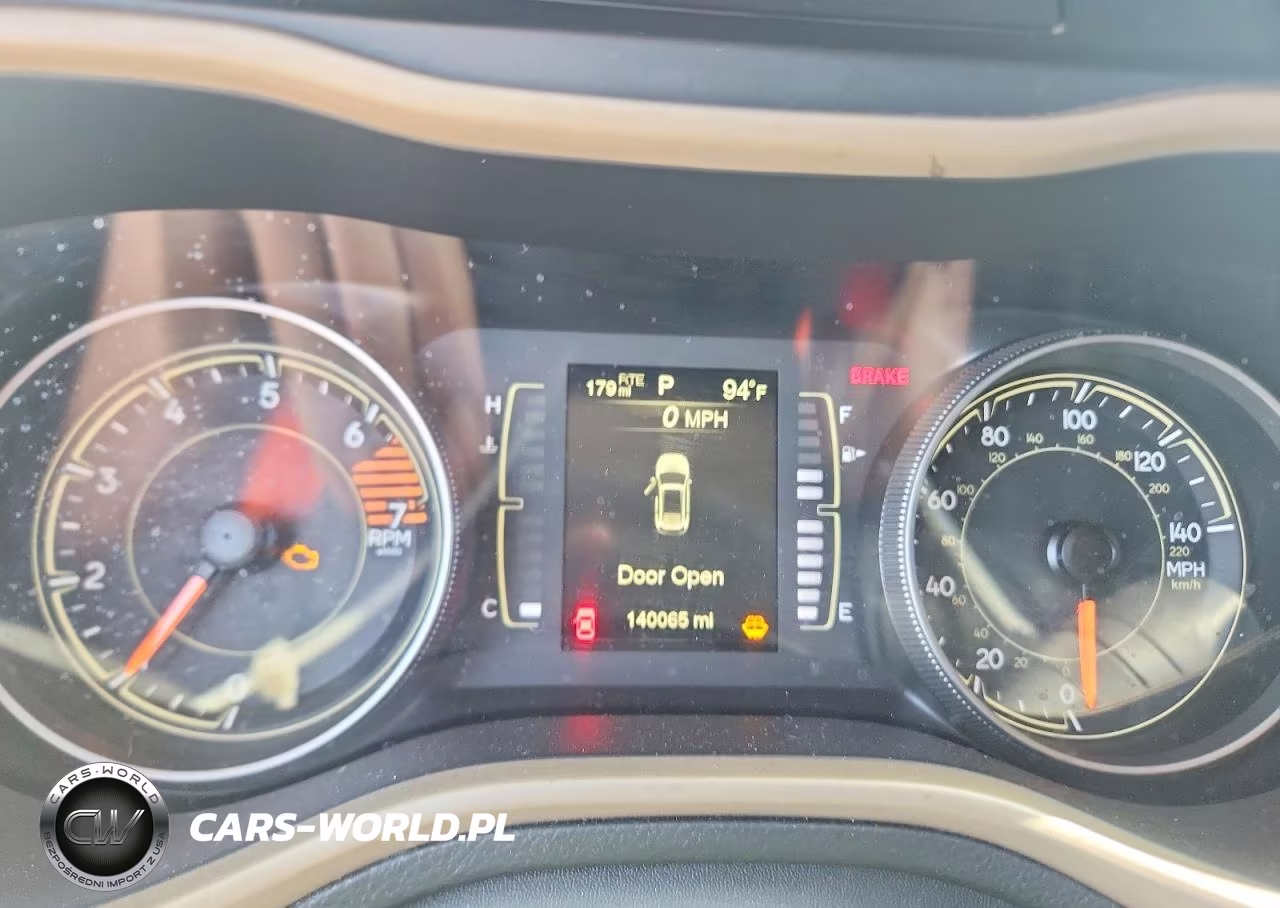 2017 Jeep Cherokee Latitude VIN:1C4PJLCB5HW507673 - 9