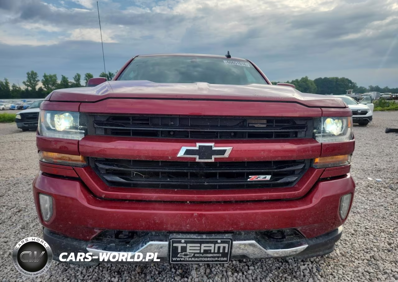 2018 Chevrolet Silverado K1500 Lt VIN:3GCUKREC1JG348230 - 5