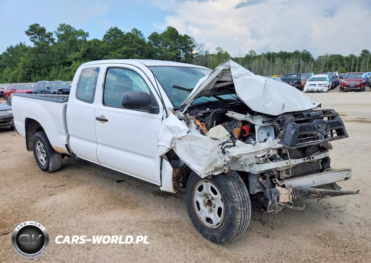 2015 Toyota Tacoma Access Cab VIN:5TFTX4CN4FX047622 - 4