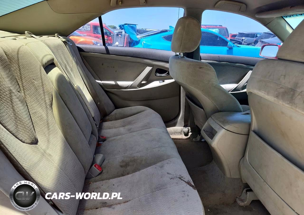 2010 Toyota Camry Le VIN:4T1BF3EK2AU512478 - 10