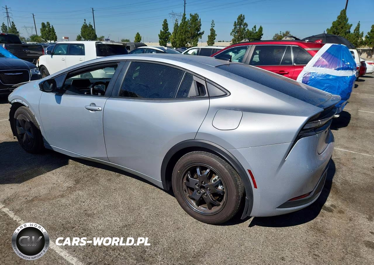 2026 Toyota Prius Plug-In Hybrid Se VIN:JTDACACUXT3056112 - 2