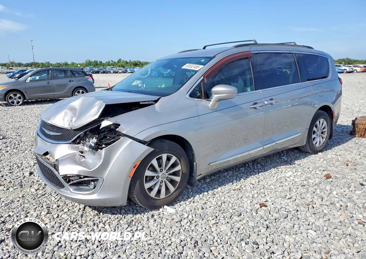 2017 Chrysler Pacifica Touring L