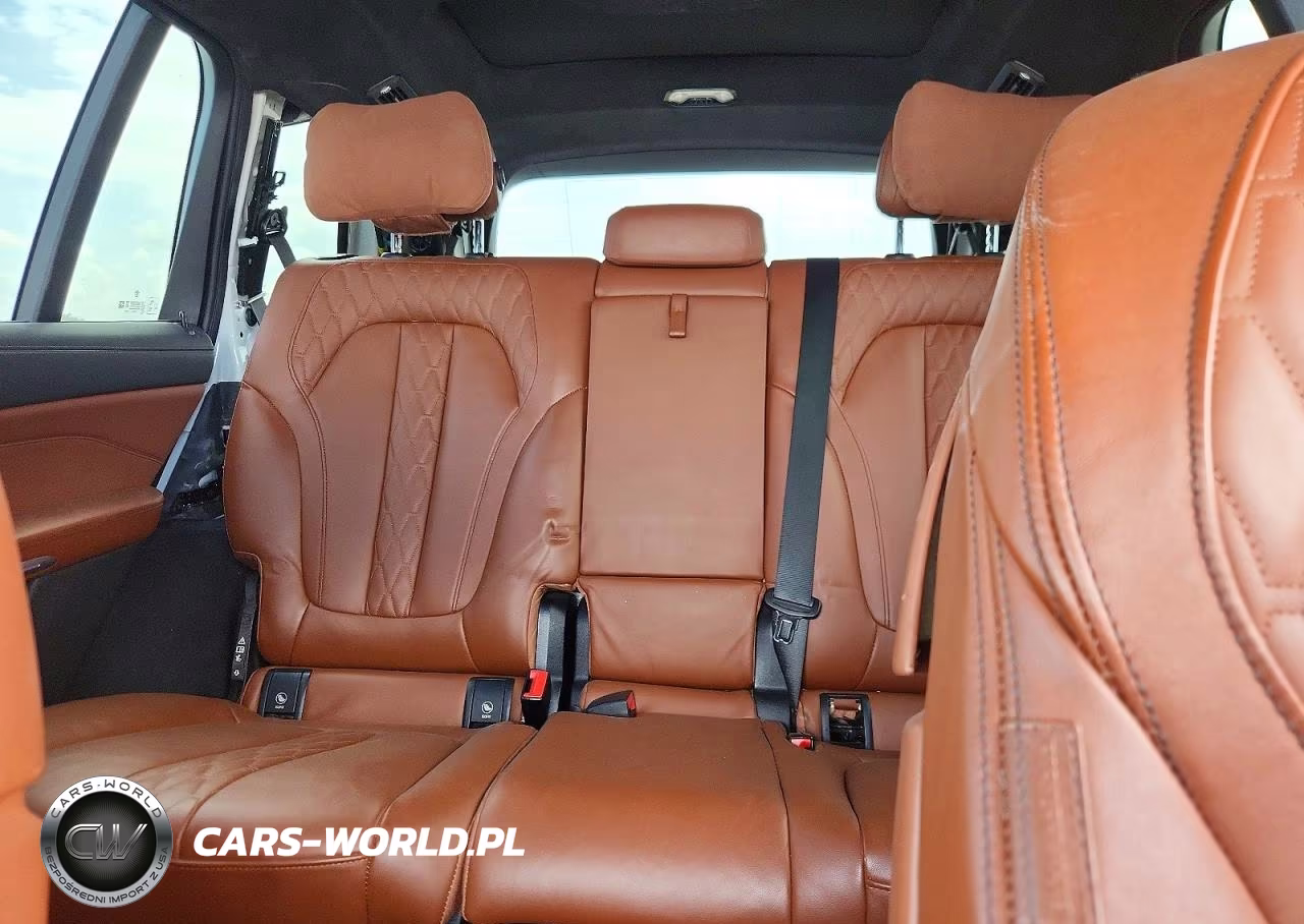 2024 BMW X7 xDrive40I VIN:5UX23EM0XR9S52918 - 10