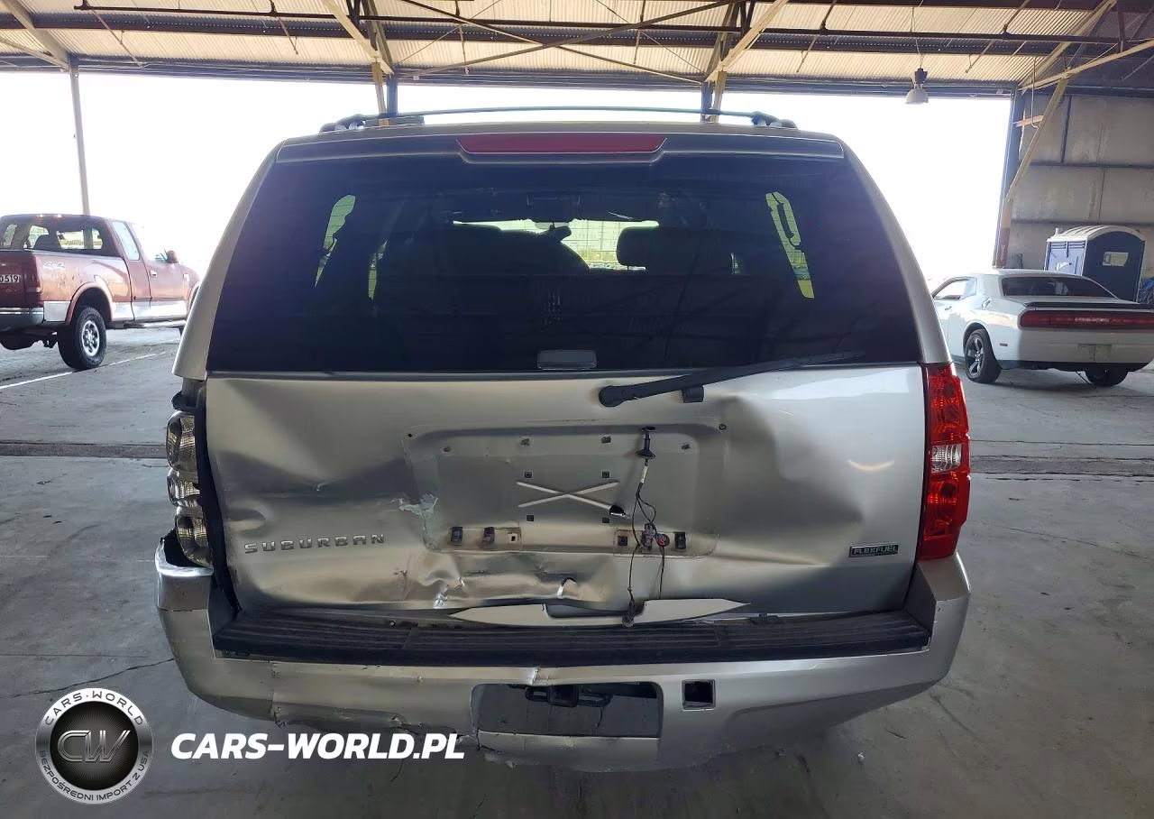 2011 Chevrolet Suburban K1500 Ls VIN:1GNSKHE39BR236432 - 6