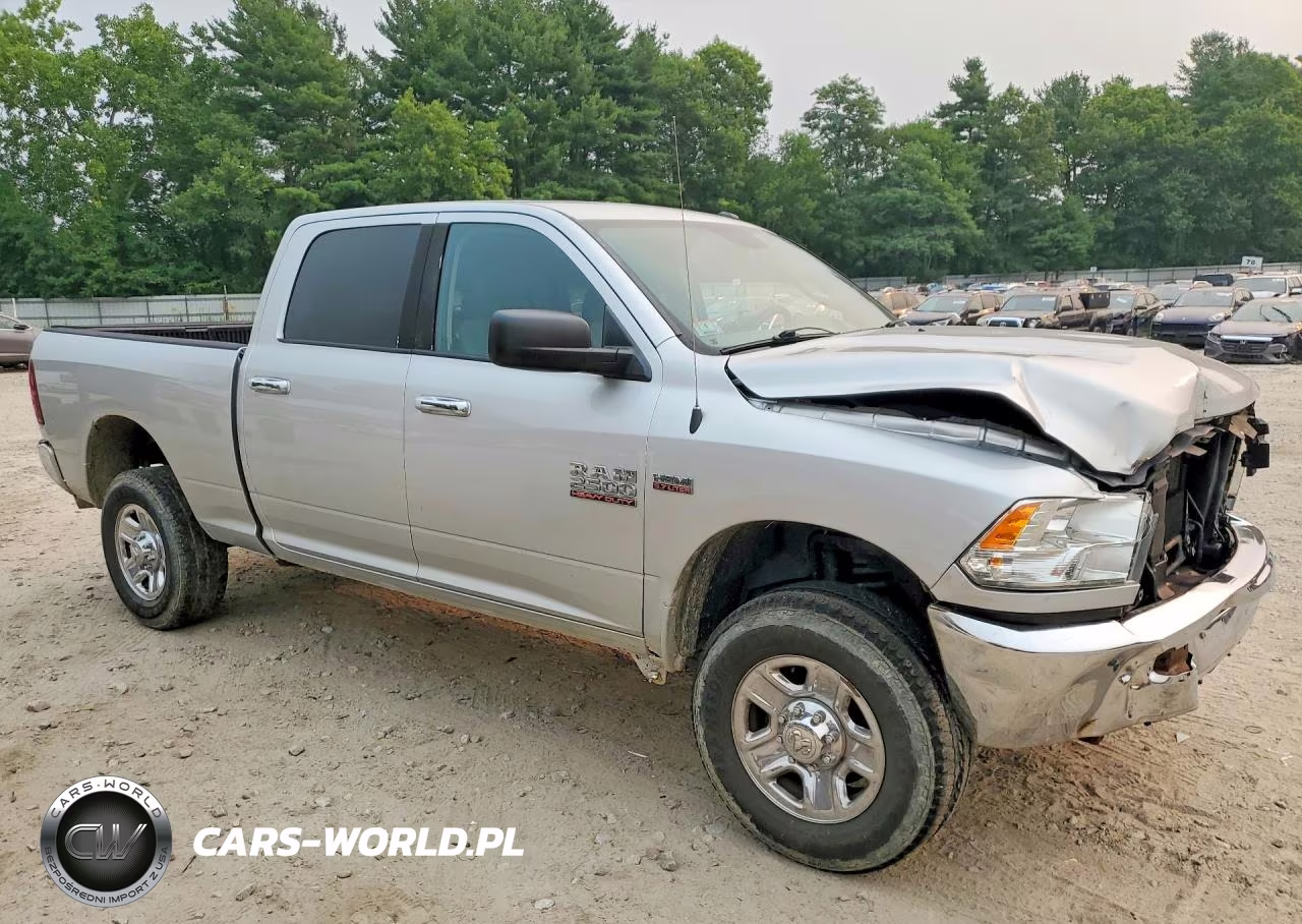 2014 Ram 2500 Slt VIN:3C6TR5DT9EG275803 - 4