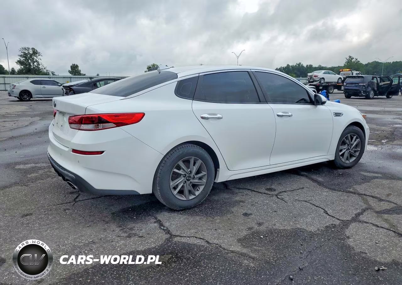 2019 Kia Optima Lx VIN:5XXGT4L35KG351586 - 3