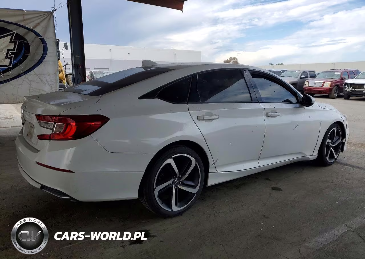 2018 Honda Accord Lx VIN:1HGCV1F14JA213583 - 3