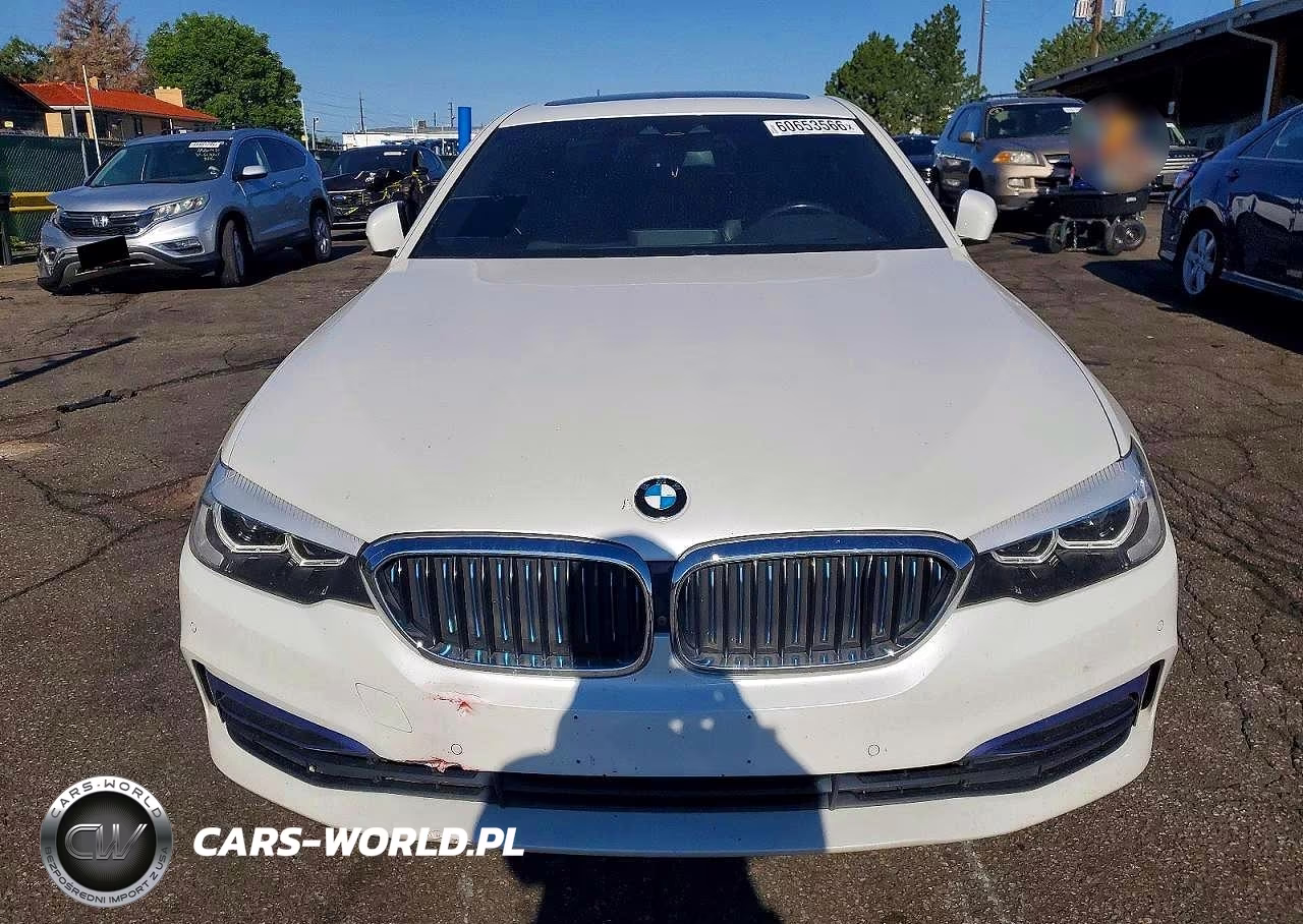 2019 BMW 530Xe VIN:WBAJB1C59KB375580 - 5