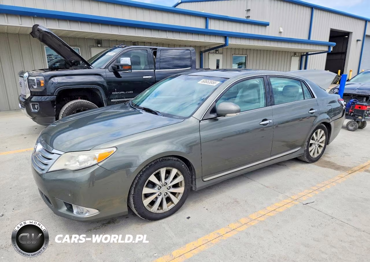 2011 Toyota Avalon Limited