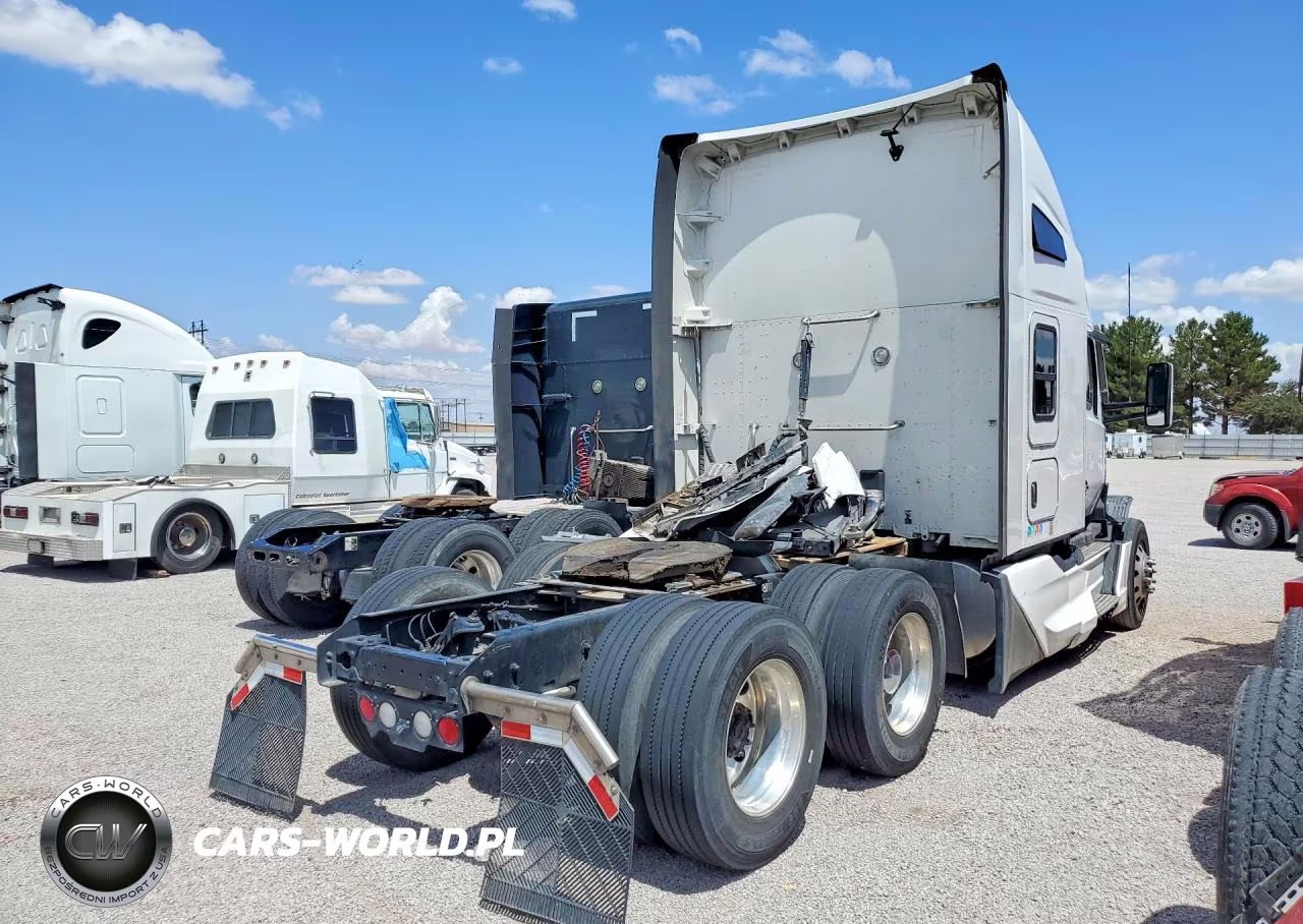 2023 Kenworth T680 Semi Truck VIN:1XKYDP9X7PJ236430 - 3