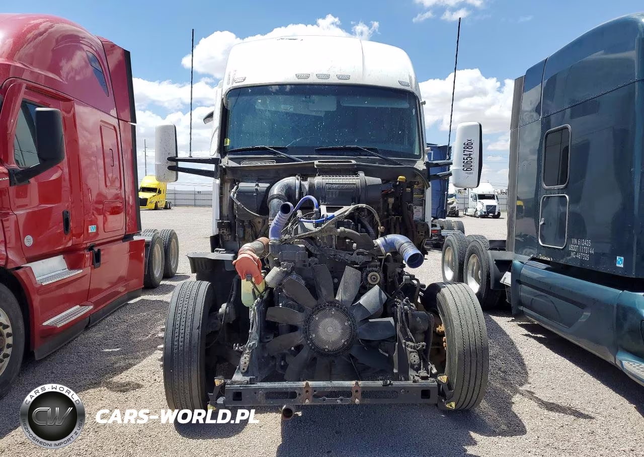 2023 Kenworth T680 Semi Truck VIN:1XKYDP9X7PJ236430 - 5