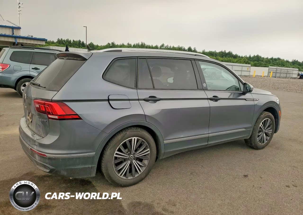 2024 Volkswagen Tiguan Wolfsburg VIN:3VVAB7AX2RM233828 - 3