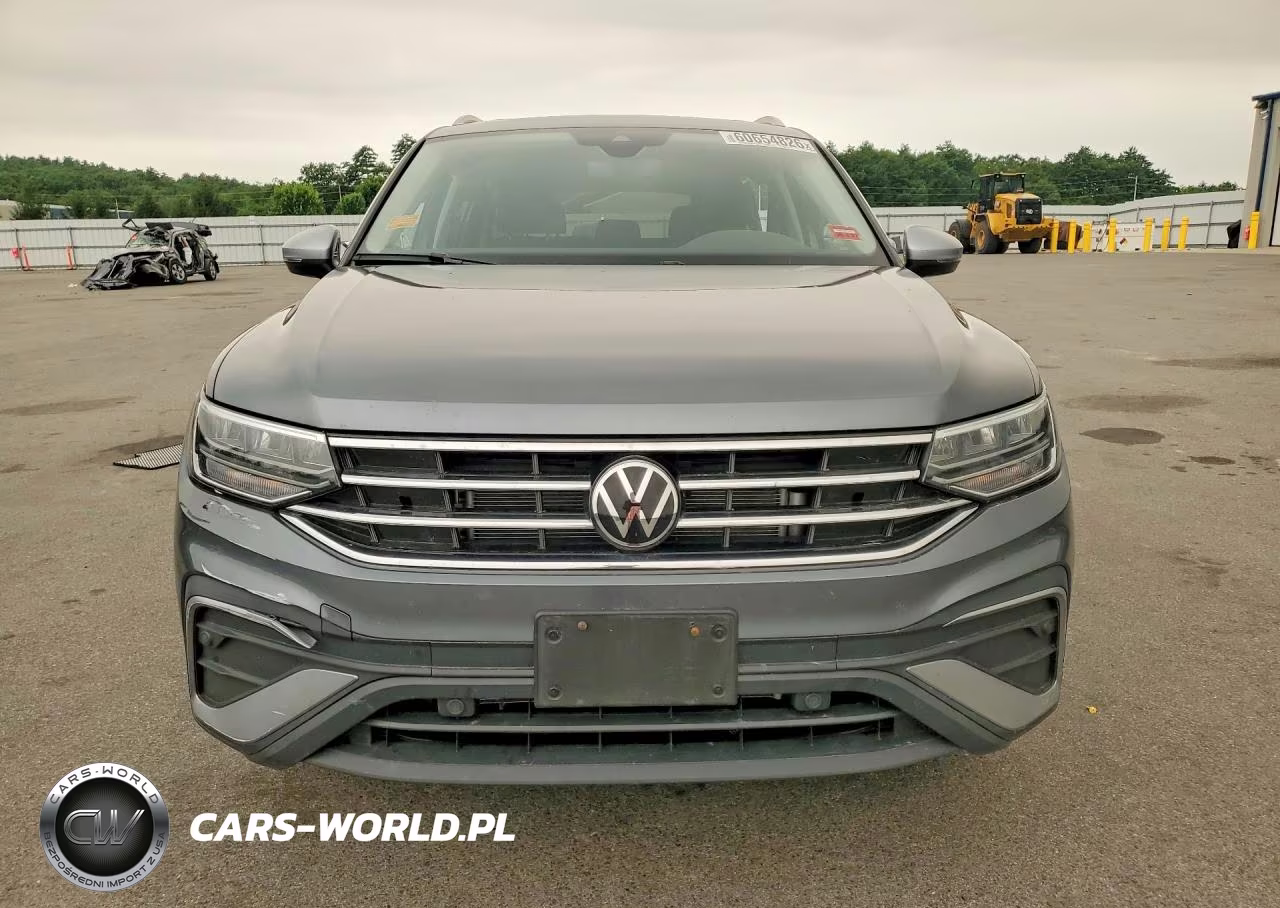2024 Volkswagen Tiguan Wolfsburg VIN:3VVAB7AX2RM233828 - 5