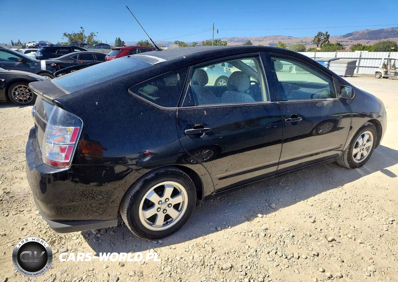 2005 Toyota Prius Base VIN:JTDKB20U053105872 - 3