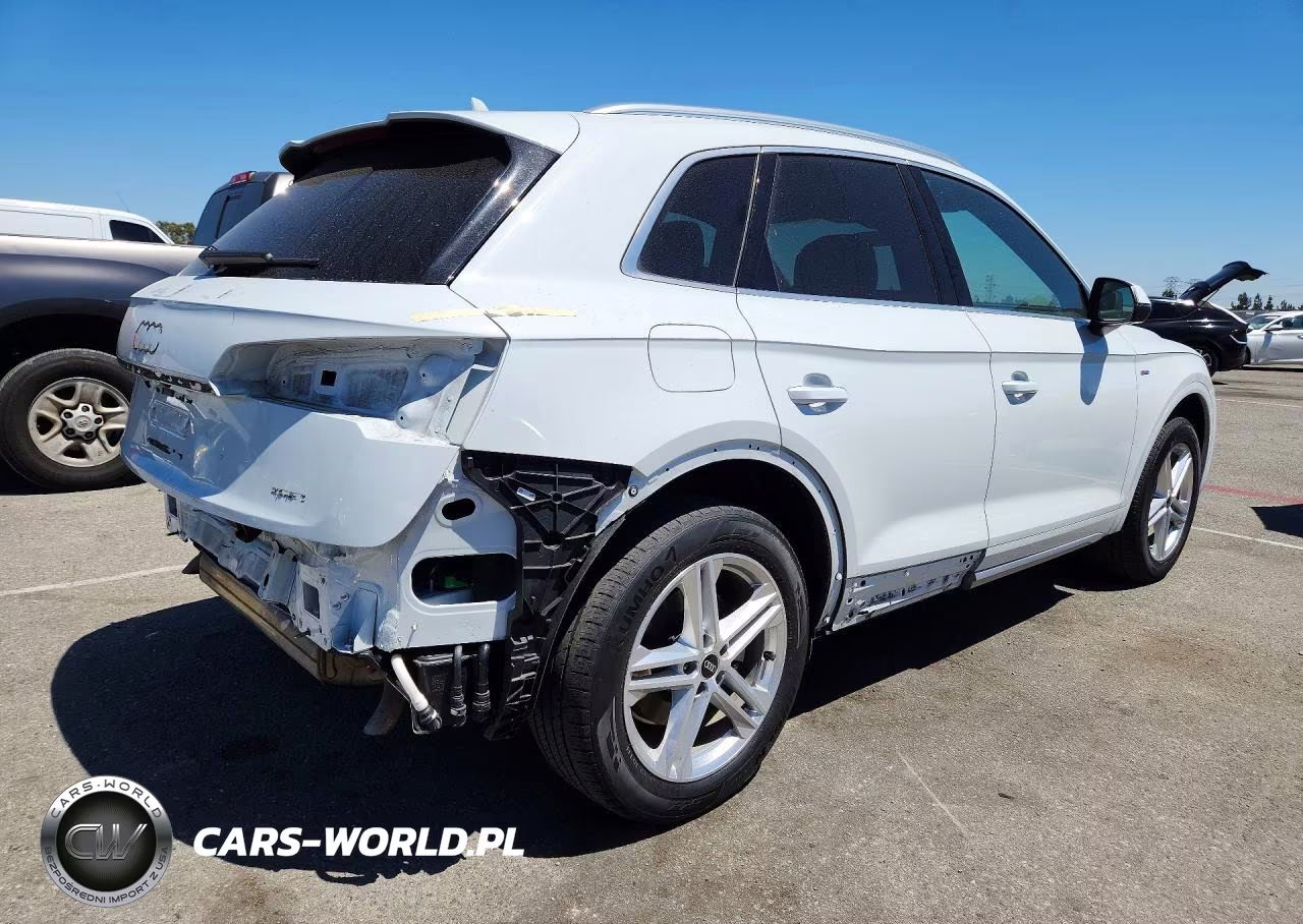 2022 Audi Q5 E Premium 55 VIN:WA1G2AFY6N2081362 - 3