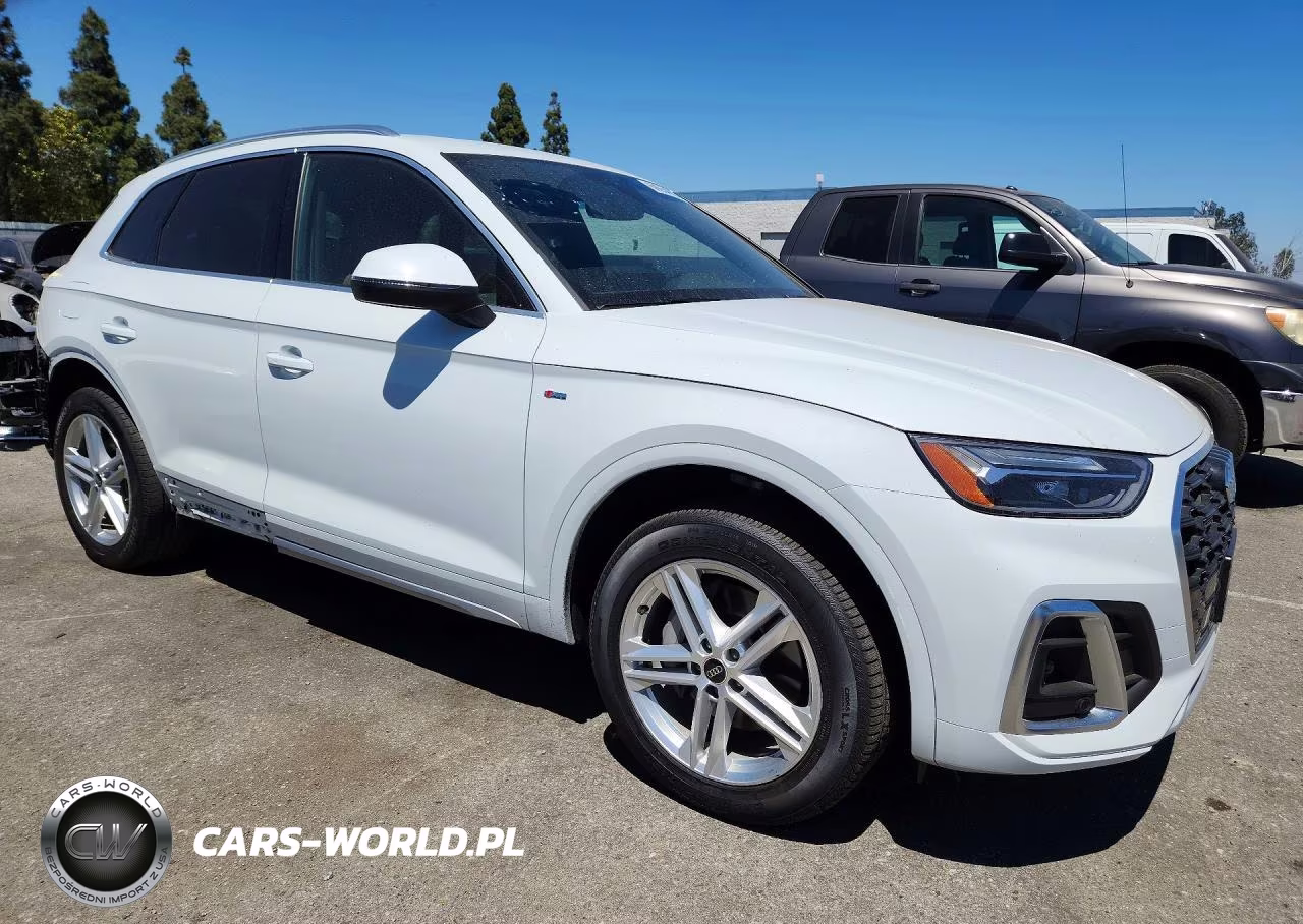 2022 Audi Q5 E Premium 55 VIN:WA1G2AFY6N2081362 - 4