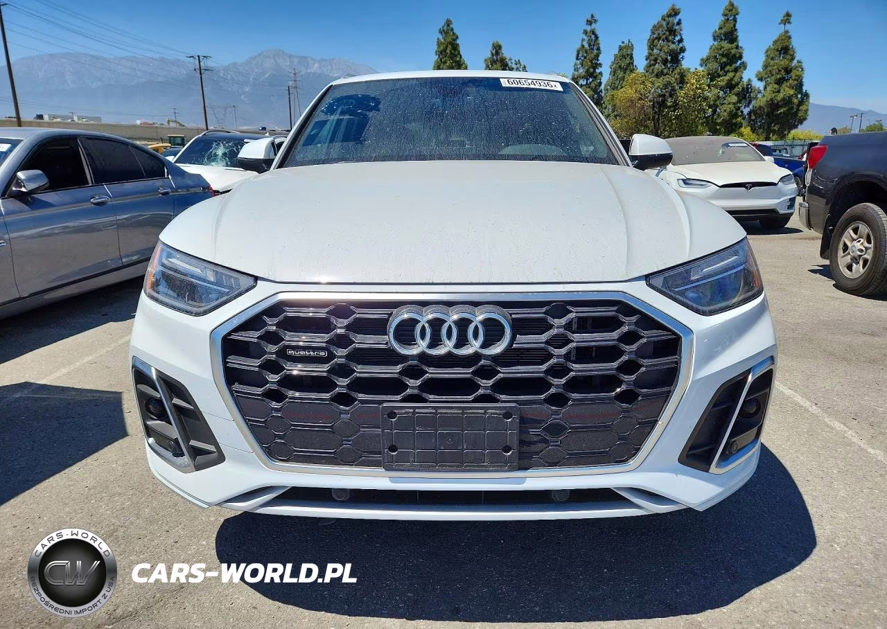 2022 Audi Q5 E Premium 55 VIN:WA1G2AFY6N2081362 - 5