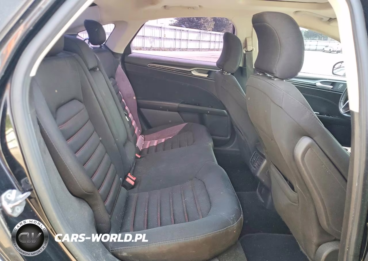2016 Ford Fusion Se VIN:3FA6P0H75GR136163 - 10