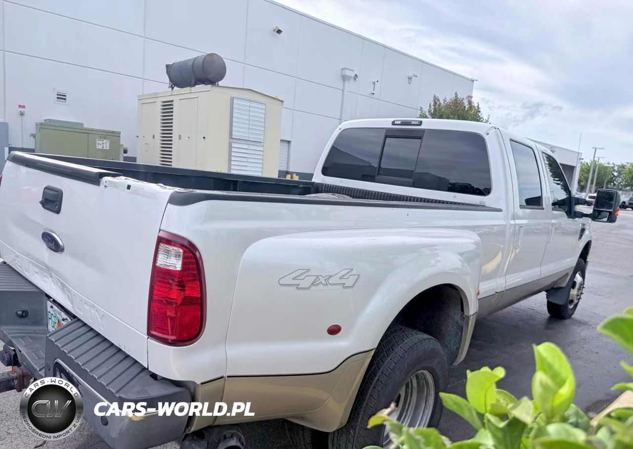 2010 Ford F350 Super Duty VIN:1FTWW3DR5AEA50593 - 4