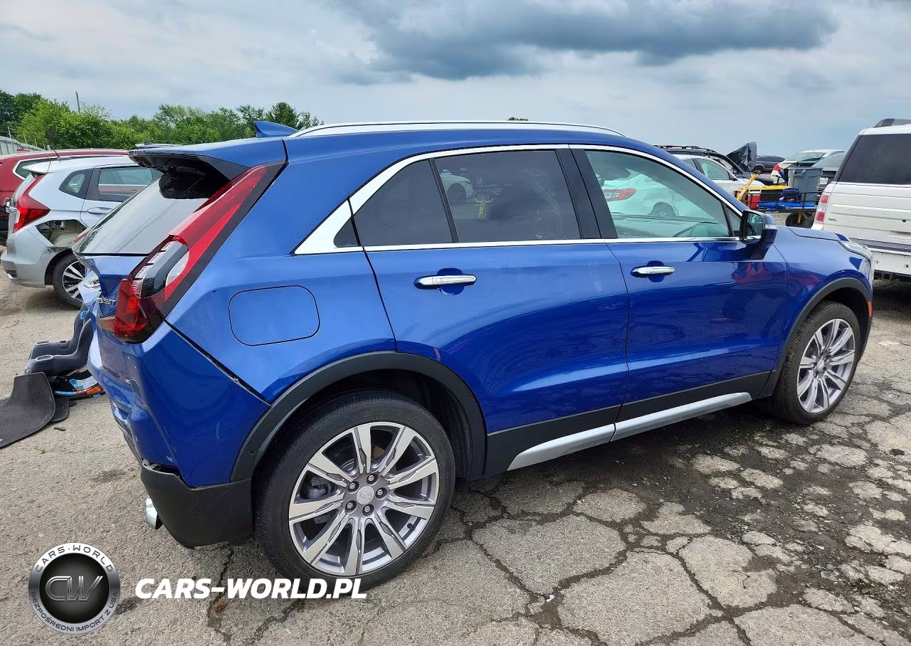 2021 Cadillac Xt4 Premium Luxury VIN:1GYFZDR46MF000028 - 3