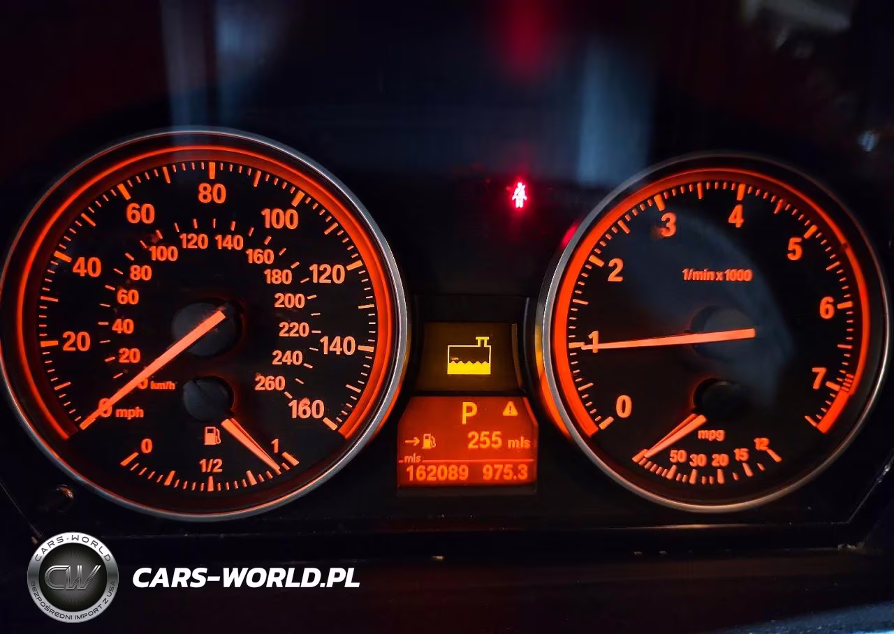 2011 BMW 328 Xi VIN:WBAPK7C50BA463601 - 9