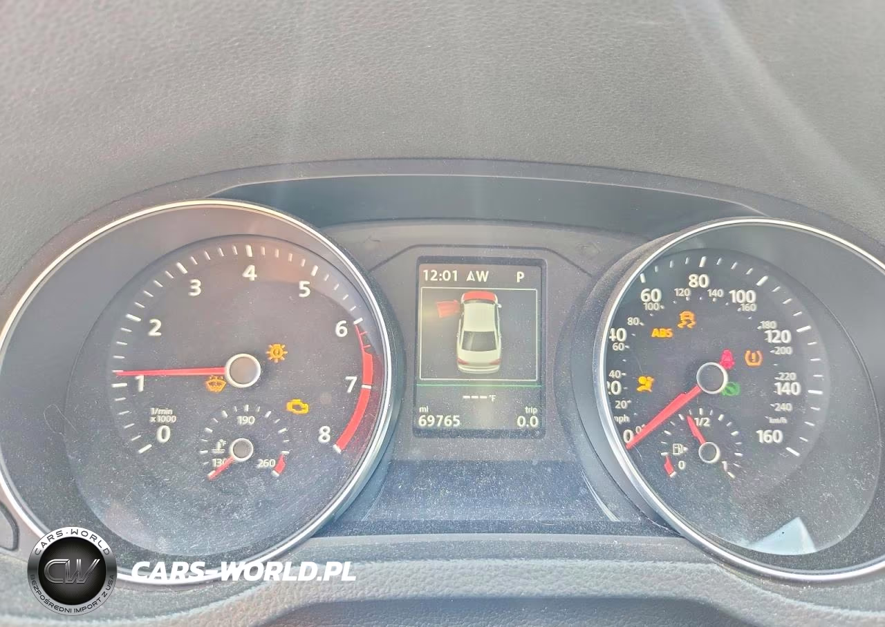 2018 Volkswagen Passat Sel Premium VIN:1VWCA7A30JC010908 - 9