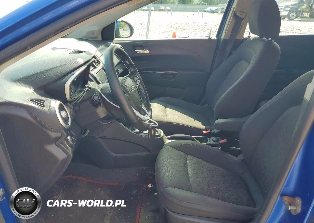 2019 Chevrolet Sonic Lt VIN:1G1JD6SB3K4139604 - 7