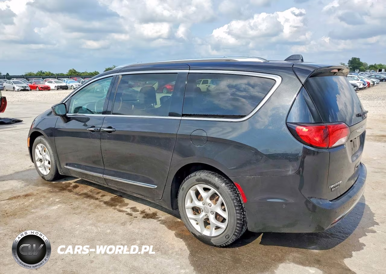 2017 Chrysler Pacifica Touring L Plus VIN:2C4RC1EG2HR543054 - 2