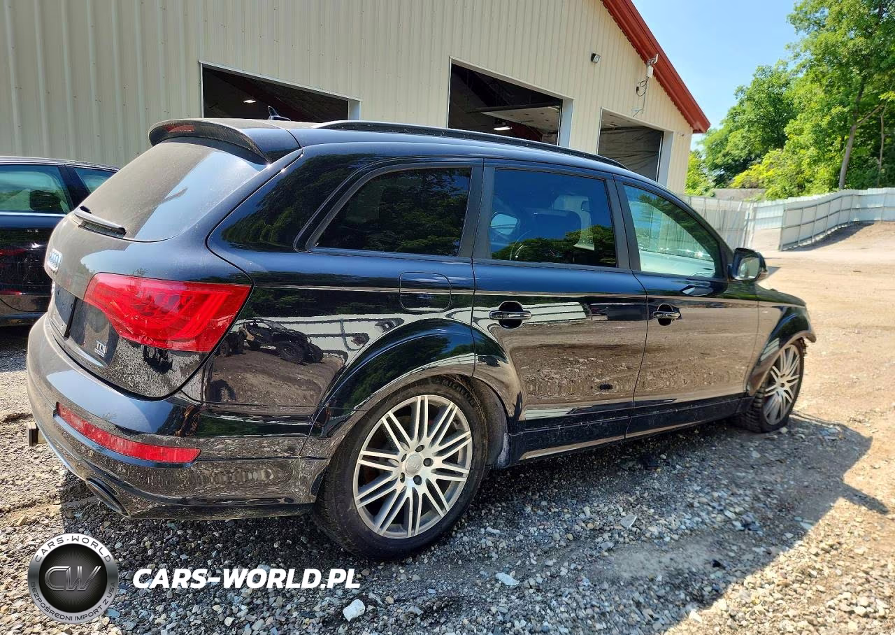 2015 Audi Q7 Tdi Prestige VIN:WA1WMAFE7FD032821 - 3