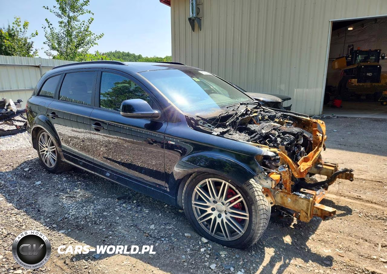 2015 Audi Q7 Tdi Prestige VIN:WA1WMAFE7FD032821 - 4