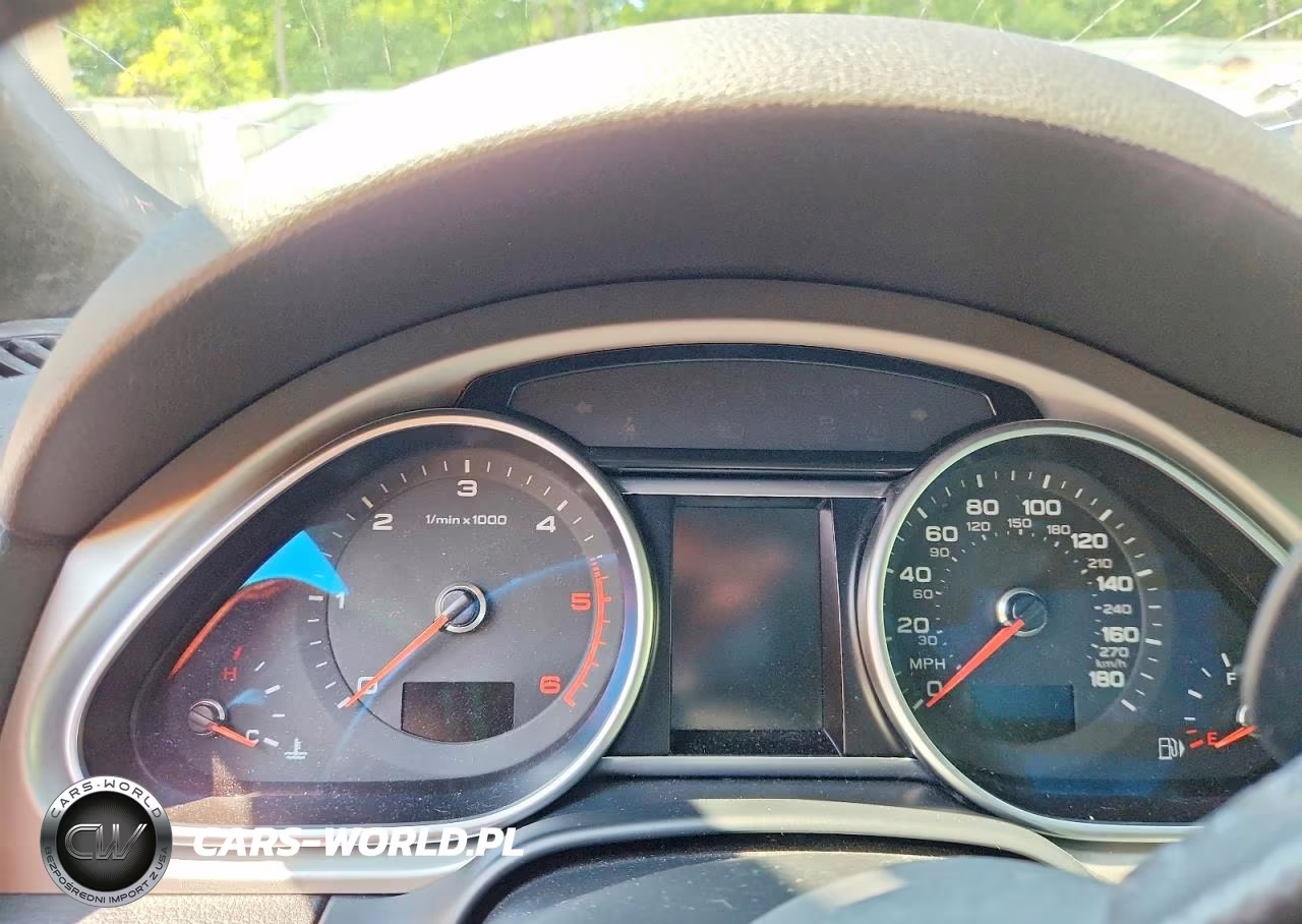 2015 Audi Q7 Tdi Prestige VIN:WA1WMAFE7FD032821 - 9