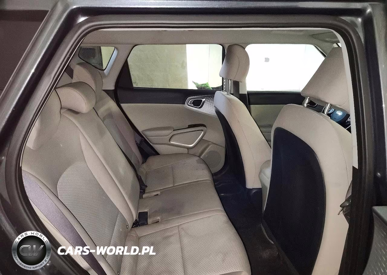 2020 Kia Soul Lx VIN:KNDJ23AU5L7026560 - 11