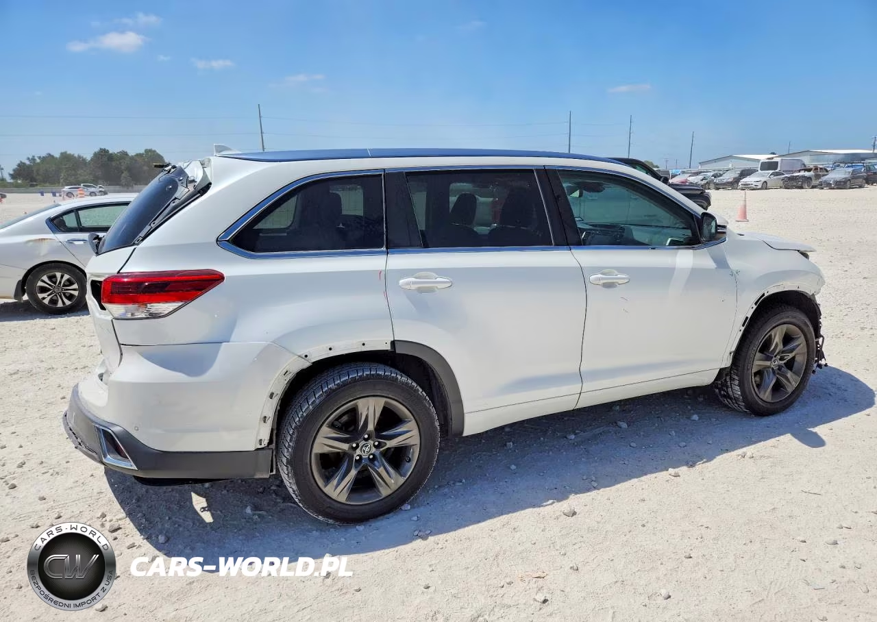 2017 Toyota Highlander Limited Platinum VIN:5TDDZRFH0HS412582 - 3