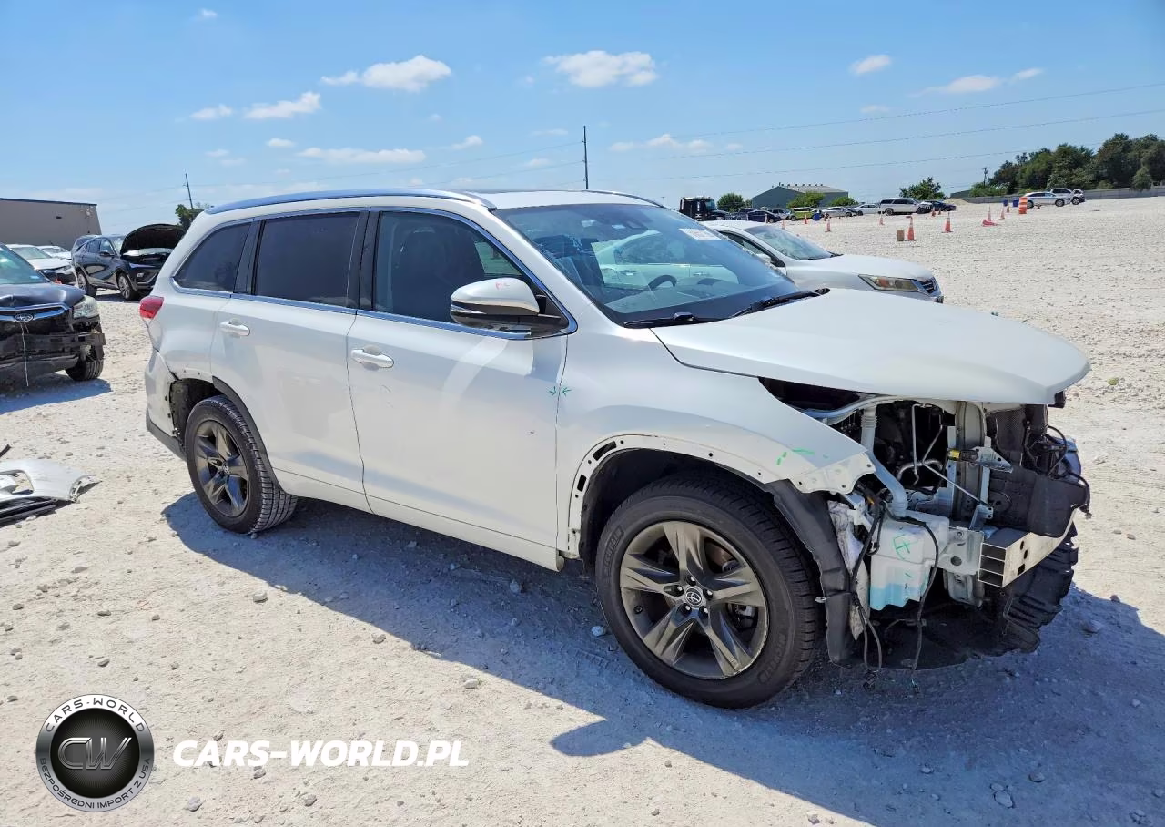 2017 Toyota Highlander Limited Platinum VIN:5TDDZRFH0HS412582 - 4