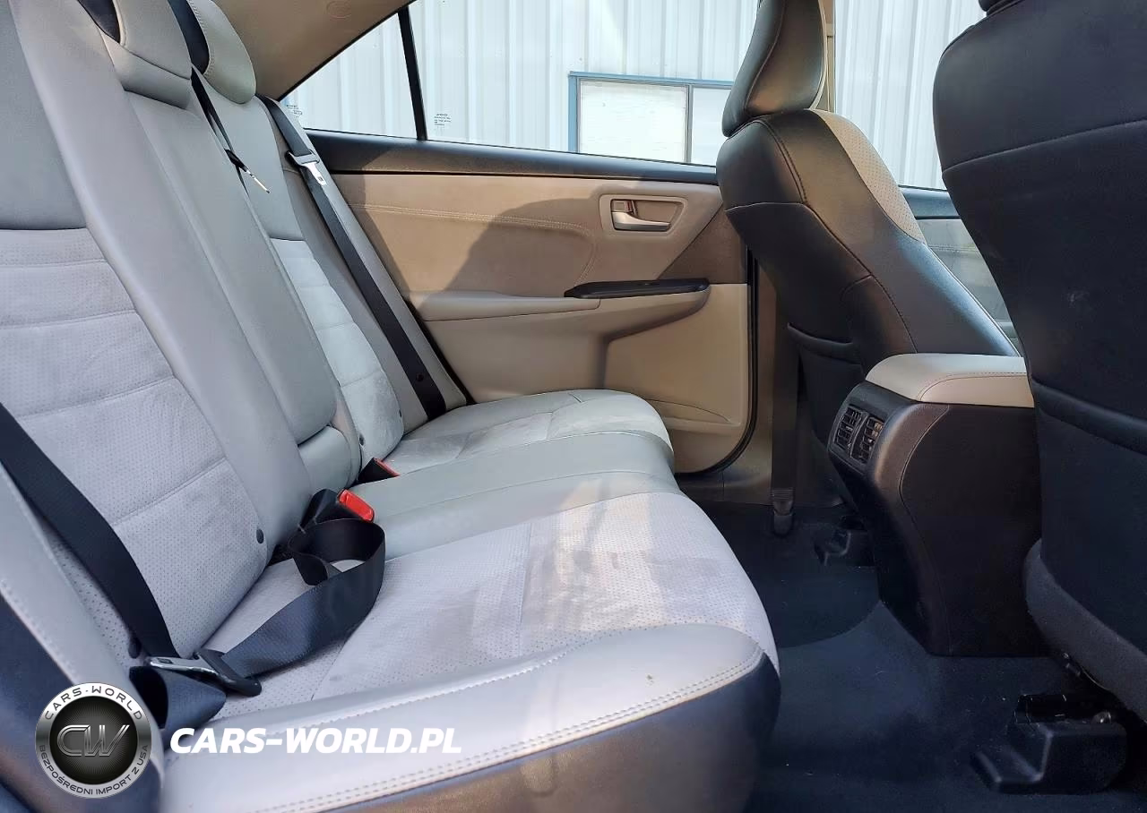 2016 Toyota Camry Xse VIN:4T1BF1FK9GU172628 - 10