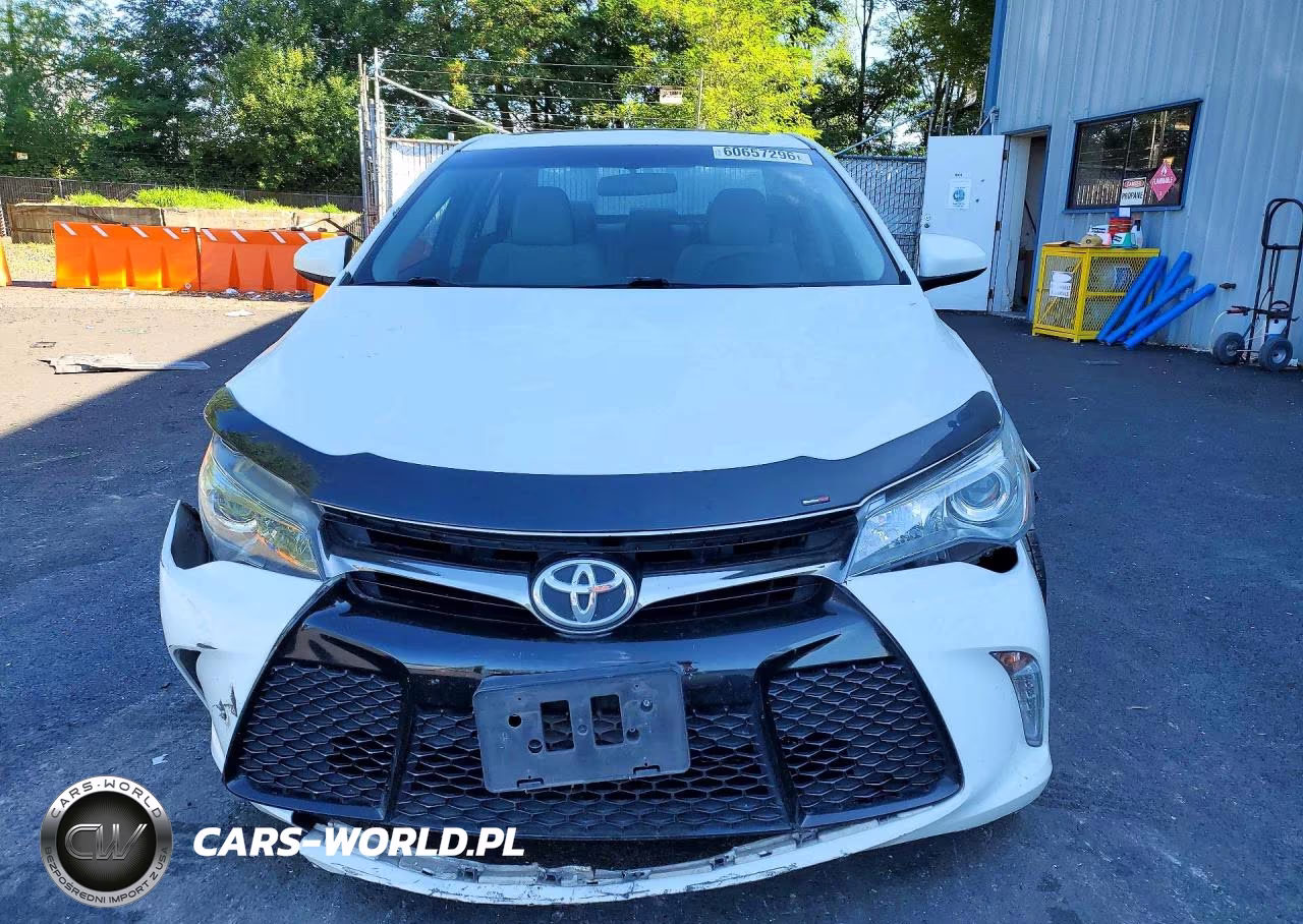 2016 Toyota Camry Xse VIN:4T1BF1FK9GU172628 - 5