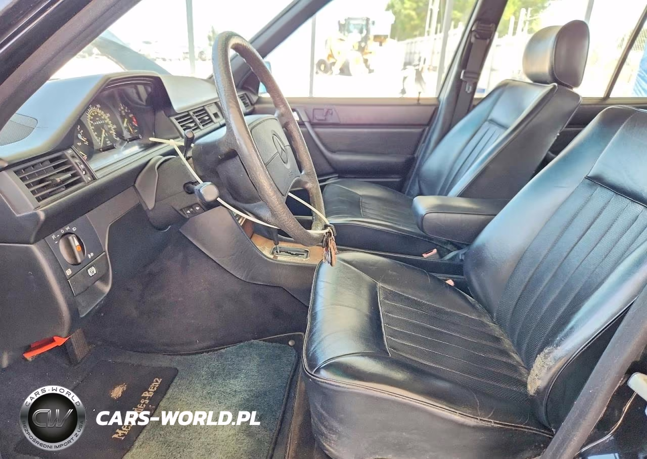 1987 Mercedes-Benz 300 E VIN:WDBEA30DXHA402295 - 7