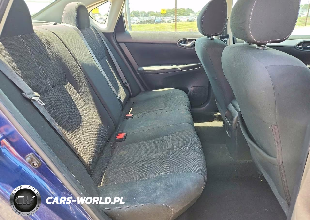 2018 Nissan Sentra S VIN:3N1AB7AP6JY303684 - 10