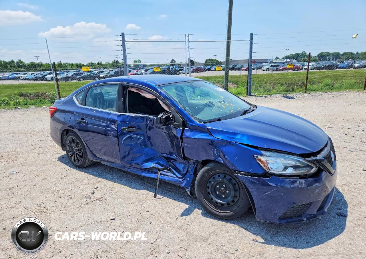 2018 Nissan Sentra S VIN:3N1AB7AP6JY303684 - 4
