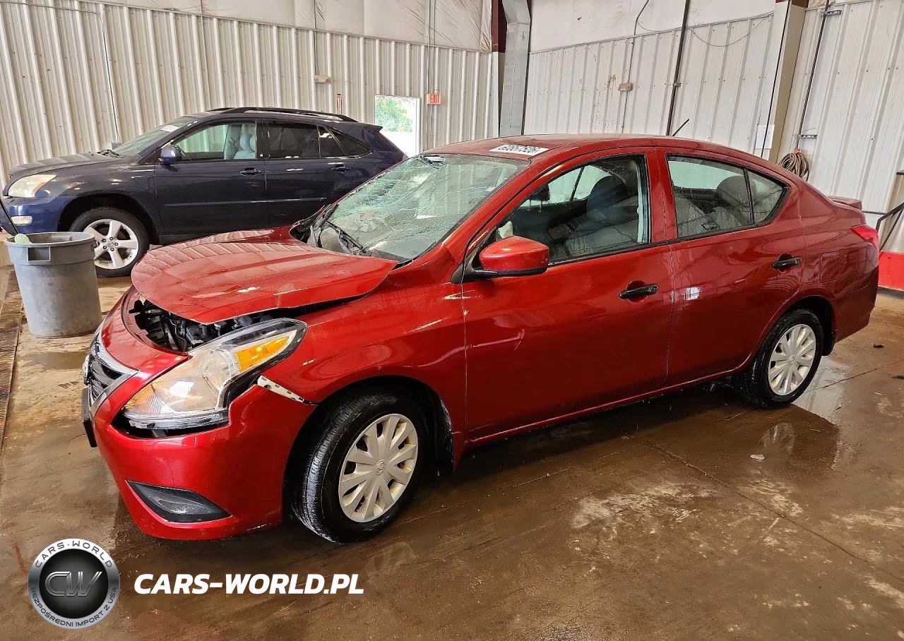 2018 Nissan Versa S Plus VIN:3N1CN7AP8JL868242 - 1