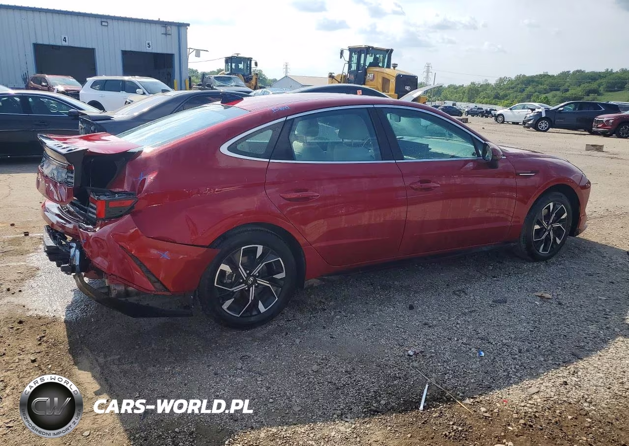 2025 Hyundai Sonata Sel VIN:KMHL64JA3SA463138 - 3