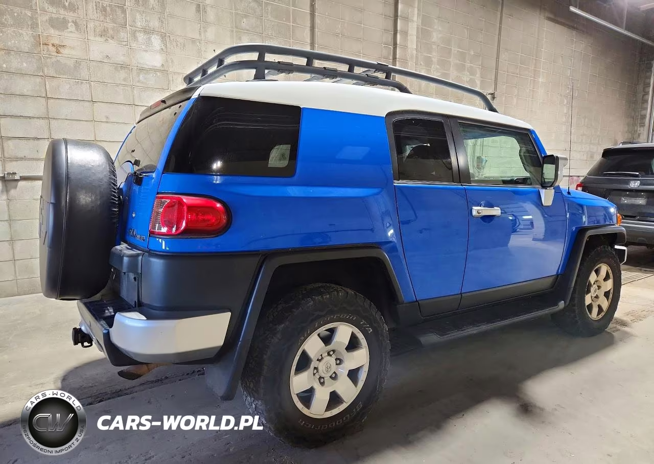 2007 Toyota Fj Cruiser Base VIN:JTEBU11F470009795 - 3