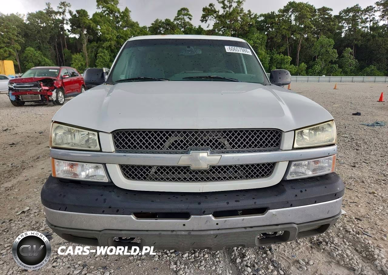 2003 Chevrolet Silverado C1500 VIN:2GCEC19V631358715 - 5