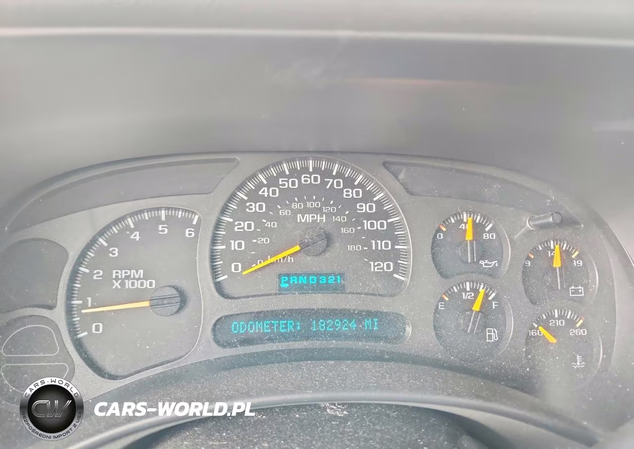 2003 Chevrolet Silverado C1500 VIN:2GCEC19V631358715 - 9