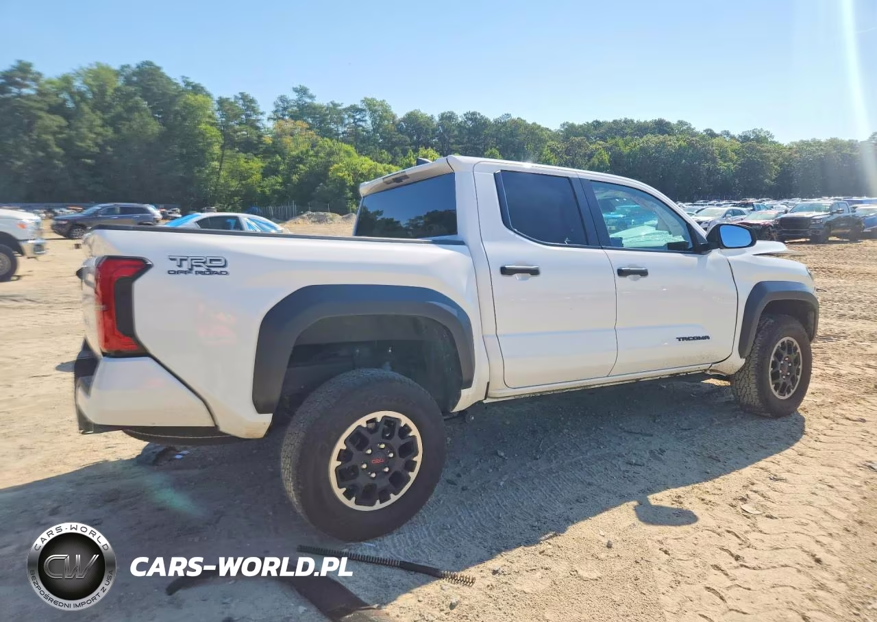 2024 Toyota Tacoma Trd Off-Road VIN:3TMLB5JN8RM054980 - 3