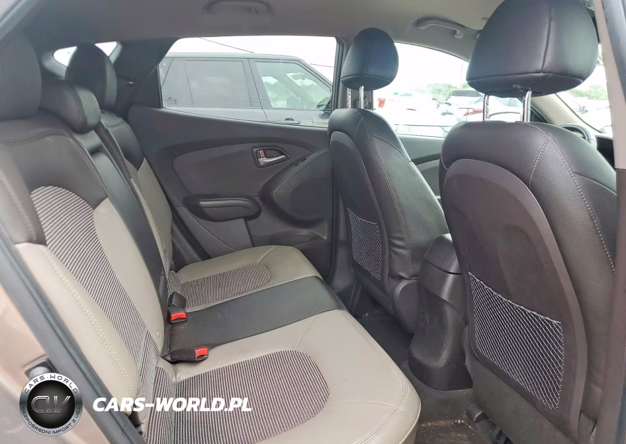 2012 Hyundai Tucson Gls VIN:KM8JUCAC7CU375878 - 10